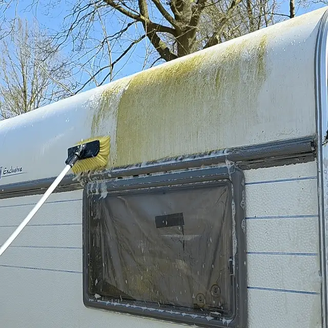 Caravan Clean - Image 2