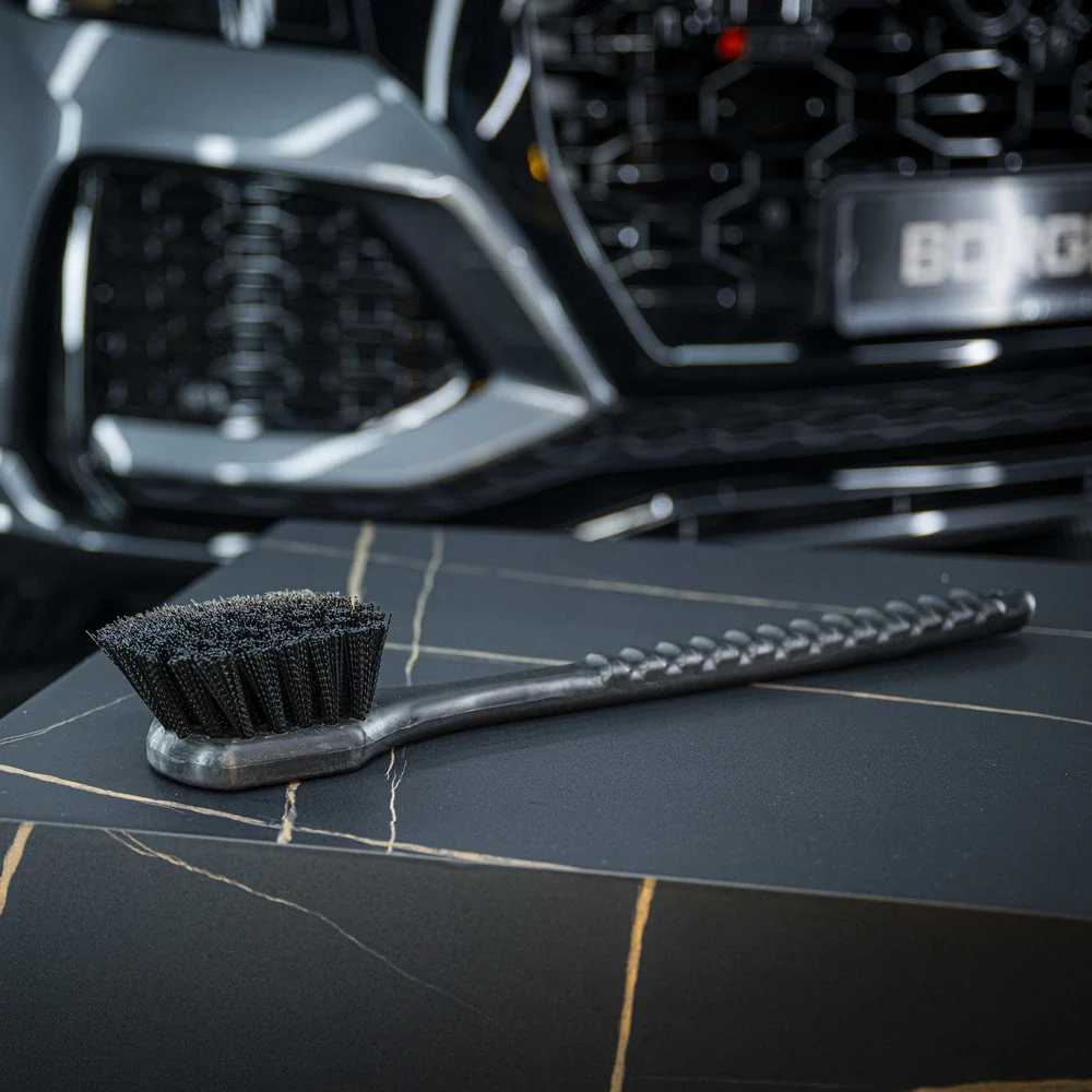 Hard Bristle Brush - Image 4